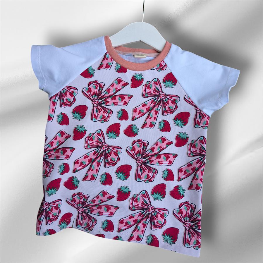 Children's T Shirt Pink Bow and Strawberry print 0-6yr Kid's-Children's Gift-matching sibling T Shirts Fun print-Baby/Toddler