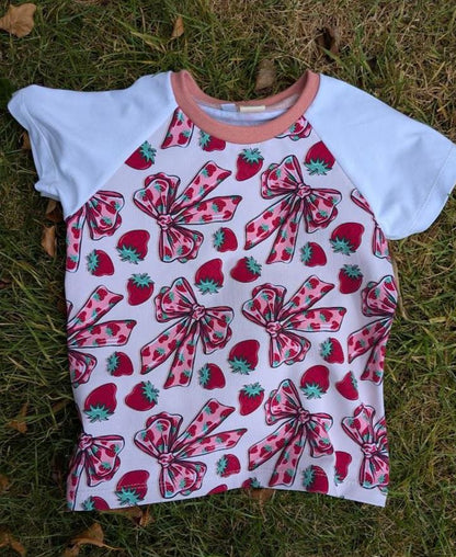 Children's T Shirt Pink Bow and Strawberry print 0-6yr