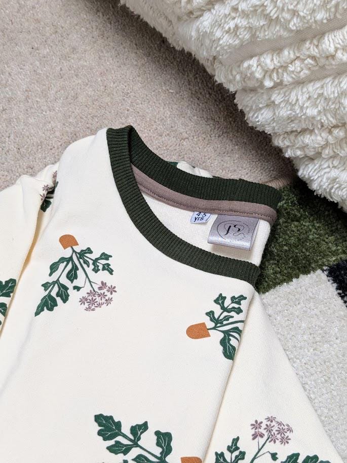 Children's Sweatshirt  soft cotton French Terry fabric in Cream Floral theme 0-6yrd Kid's-Gift