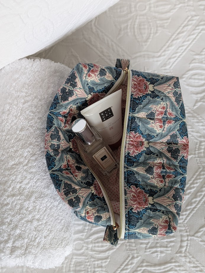 Boxy Quilted Zippered Pouch Vintage Liberty Tana Lawn Barnham Grey