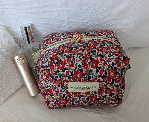 Boxy Quilted Zippered Pouch/Case Molly