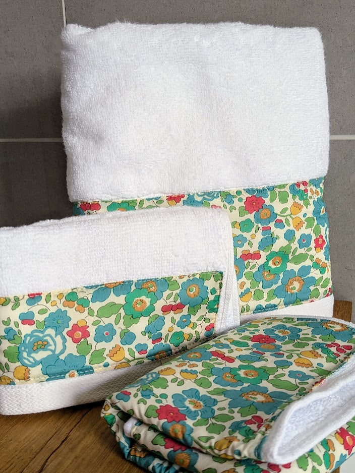 White cotton Face Cloth finished with Liberty Tana Lawn Betsy Green