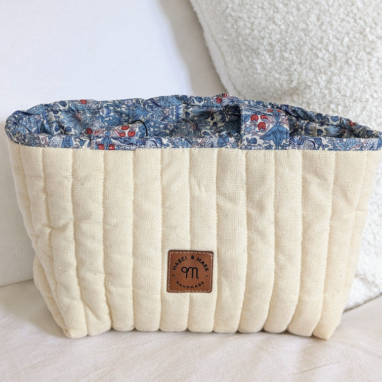 Quilted Small Tote Bag/Case in a variety of fabric prints