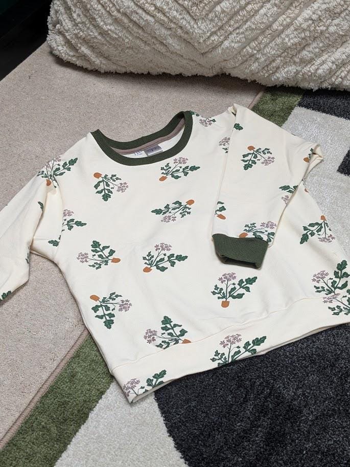 Children's Sweatshirt  soft cotton French Terry fabric in Cream Floral theme 0-6yrd Kid's-Gift